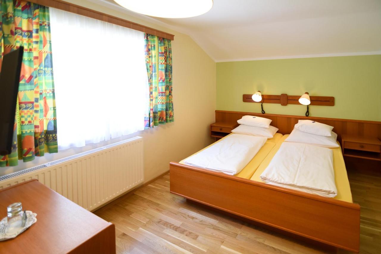 Pension Seiwald In Koetschach Kaernten Екстер'єр фото